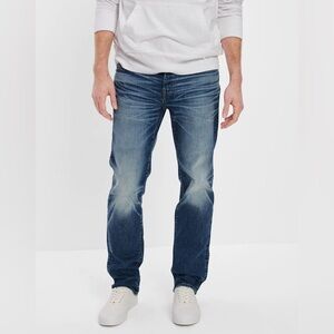 American Eagle Blue Always Vintage AirFlex+ Temp Tech Straight Jeans